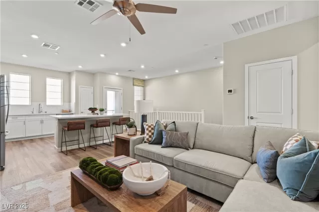 MLS: 2675117 Condo For Sale