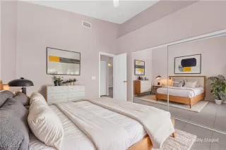 Photo #4: 2675135 Listing