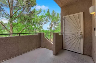 Photo #5: 2675135 Listing