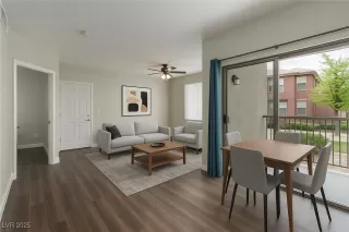 Photo #2: 2675146 Listing