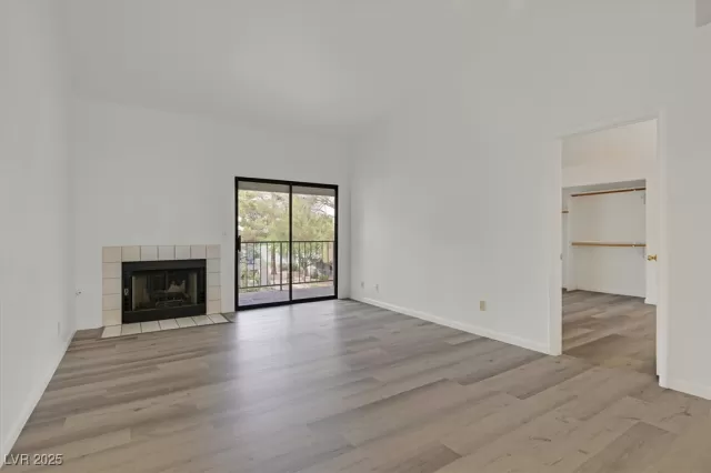 MLS: 2675190 Condo For Sale