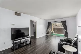 Photo #4: 2675195 Listing 