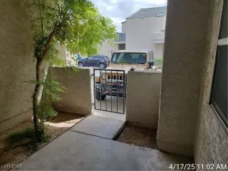 Photo #2: 2675198 Listing 