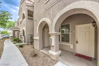 Photo #3: 2675213 Listing