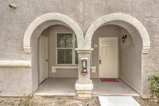 Photo #4: 2675213 Listing