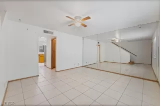 Photo #3: 2675232 Listing