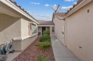 Photo #2: 2675251 Listing