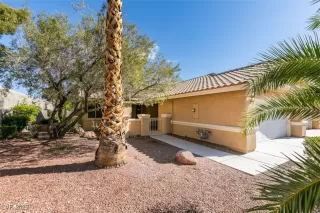 Photo #2: 2675267 Listing 