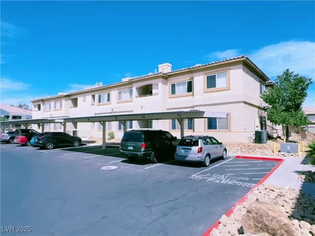 MLS: 2675292 Condo For Sale