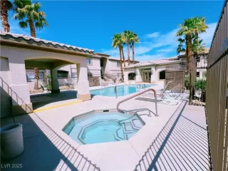 Photo #1: 2675292 Listing 