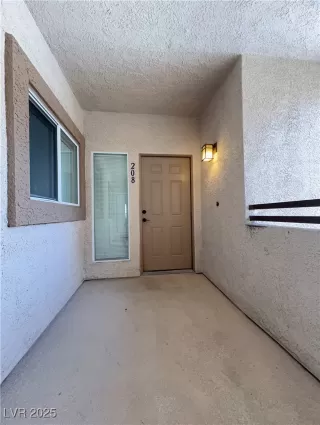 Photo #2: 2675292 Listing 