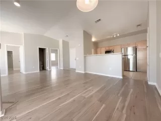 Photo #6: 2675292 Listing 