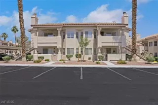 Photo #5: 2675328 Listing