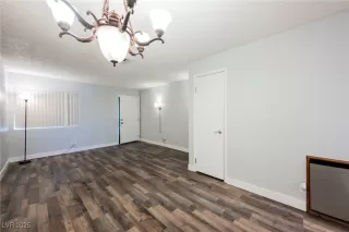 Photo #2: 2675349 Listing