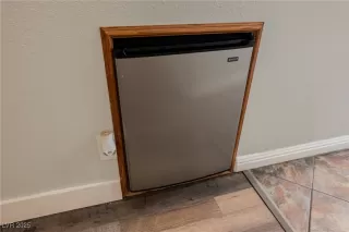 Photo #5: 2675349 Listing