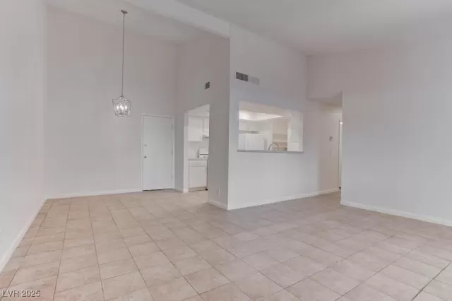 MLS: 2675377 Condo For Sale