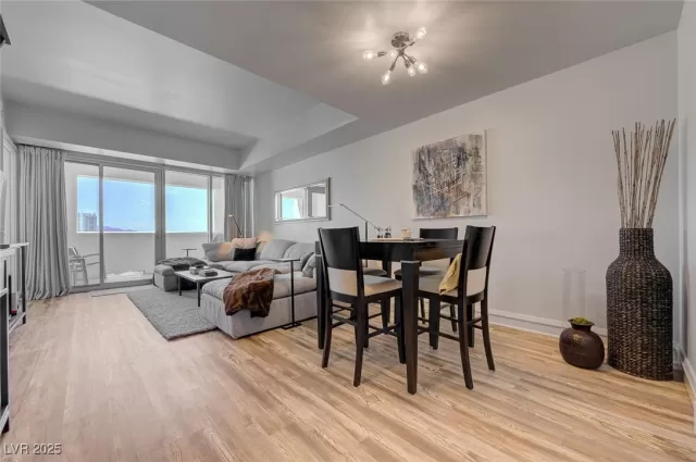 MLS: 2675392 Condo For Sale