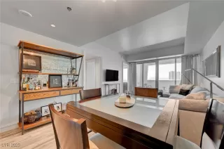 Photo #4: 2675392 Listing 