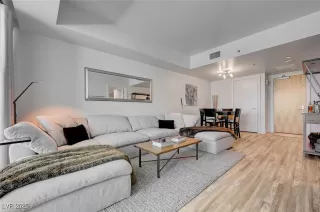 Photo #5: 2675392 Listing 