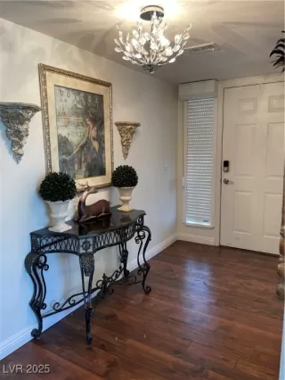 Photo #2: 2675405 Listing