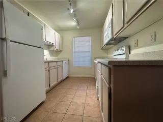 Photo #6: 2675422 Listing 