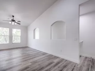 Photo #4: 2675458 Listing 