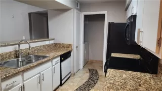 Photo #4: 2675478 Listing 