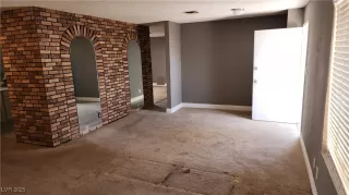 Photo #3: 2675509 Listing