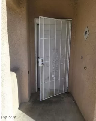 Photo #2: 2675549 Listing