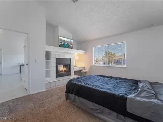 Photo #5: 2675550 Listing