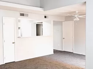 Photo #5: 2675578 Listing 