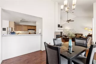 Photo #4: 2675603 Listing