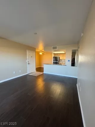 Photo #3: 2675616 Listing 