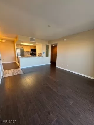 Photo #4: 2675616 Listing 