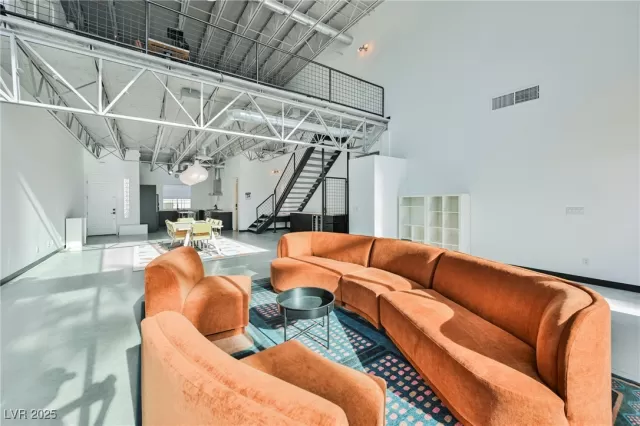 MLS: 2675649 Condo For Sale