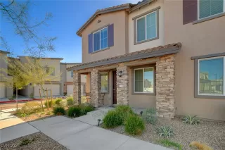 Photo #3: 2675693 Listing