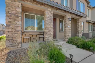 Photo #4: 2675693 Listing