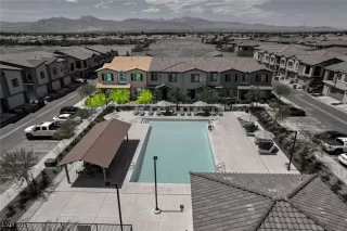 Photo #6: 2675693 Listing