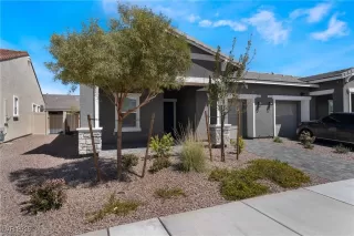 Photo #1: 2675720 Listing 