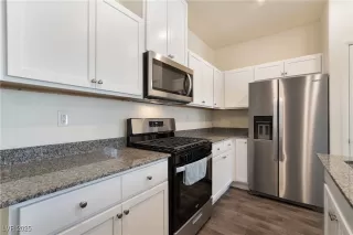 Photo #4: 2675720 Listing 