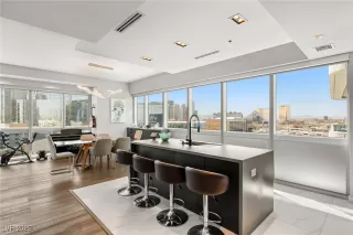 Photo #3: 2675721 Listing 