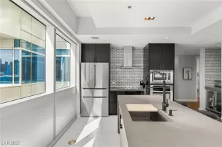 Photo #6: 2675721 Listing 