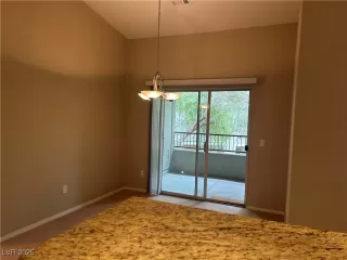 Photo #3: 2675743 Listing 