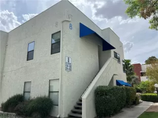 Photo #2: 2675769 Listing