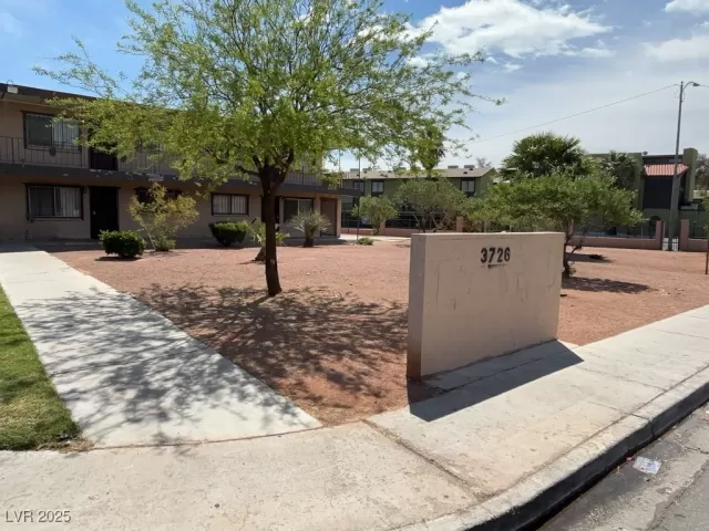 MLS: 2675771 Condo For Sale