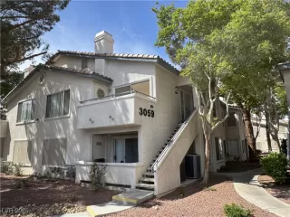 Photo #1: 2675776 Listing 