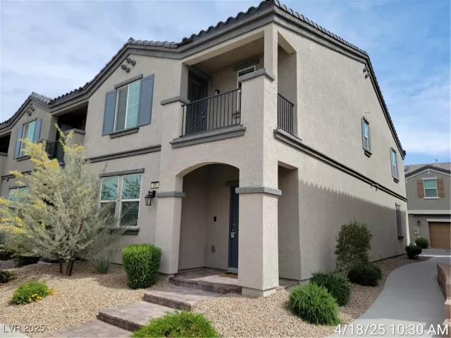 MLS: 2675789 Condo For Sale