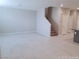 Photo #1: 2675789 Listing 