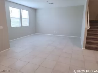 Photo #2: 2675789 Listing 