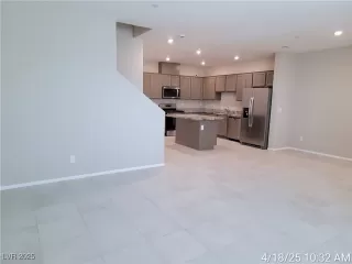 Photo #4: 2675789 Listing 